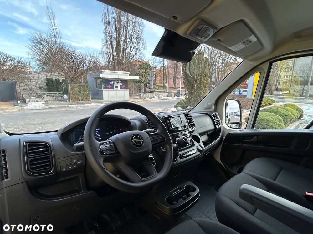 Opel Movano - 19
