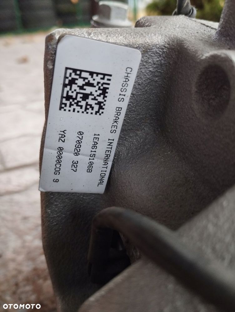 Zawieszenie amortyzator piasta prawa VW ID BUZZ 1N3 - 6