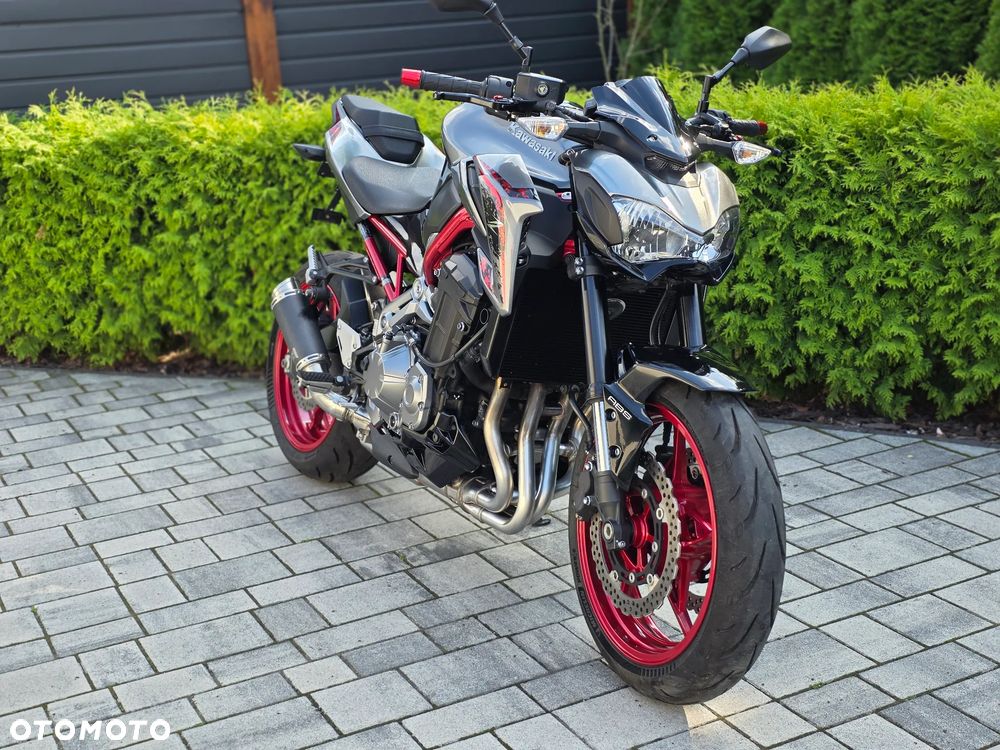 Kawasaki Z 900 - 17