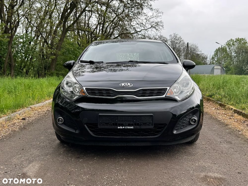Kia Rio - 2