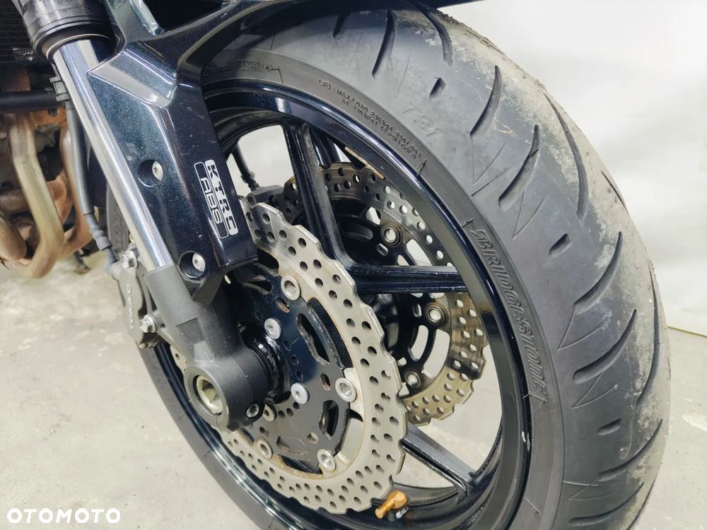 Kawasaki Versys 1000 - 5