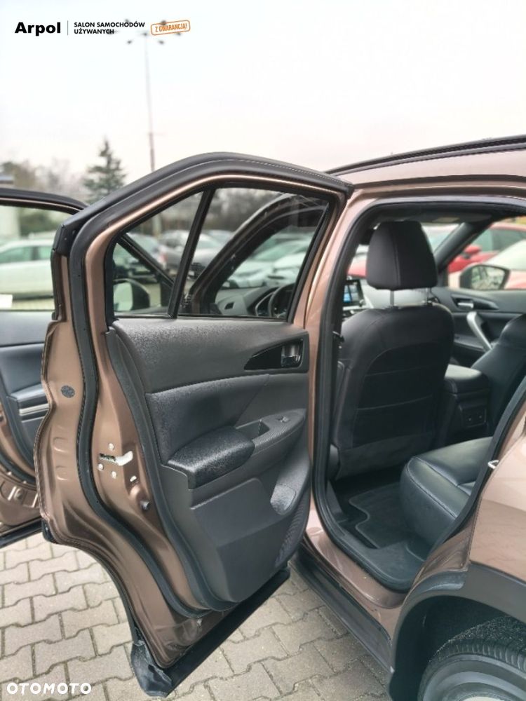 Mitsubishi Eclipse Cross 2.4 PHEV Instyle Plus - 23