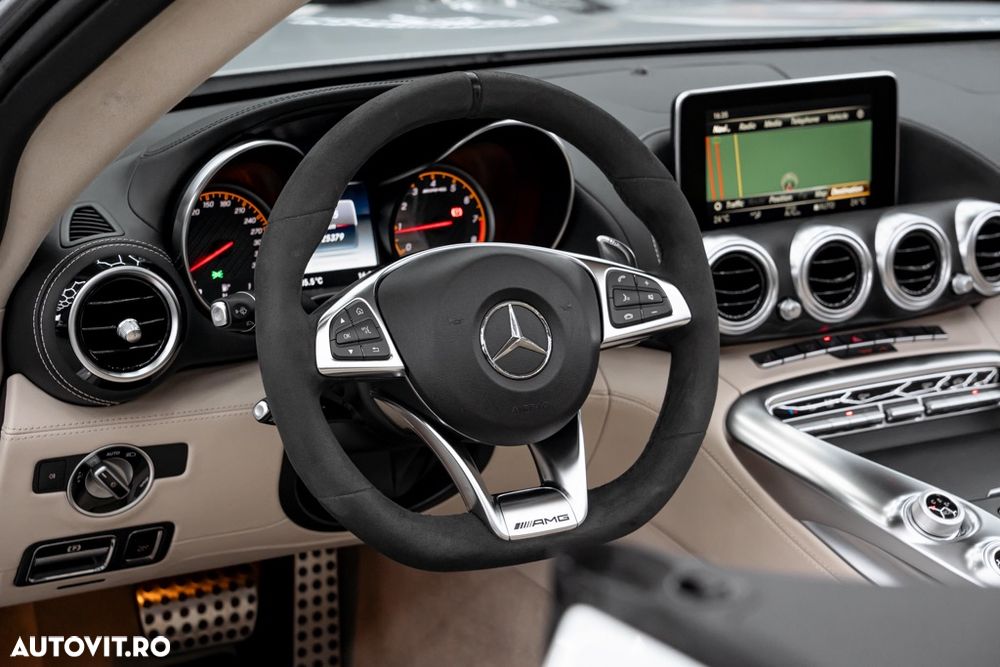 Mercedes-Benz AMG GT C Roadster - 30