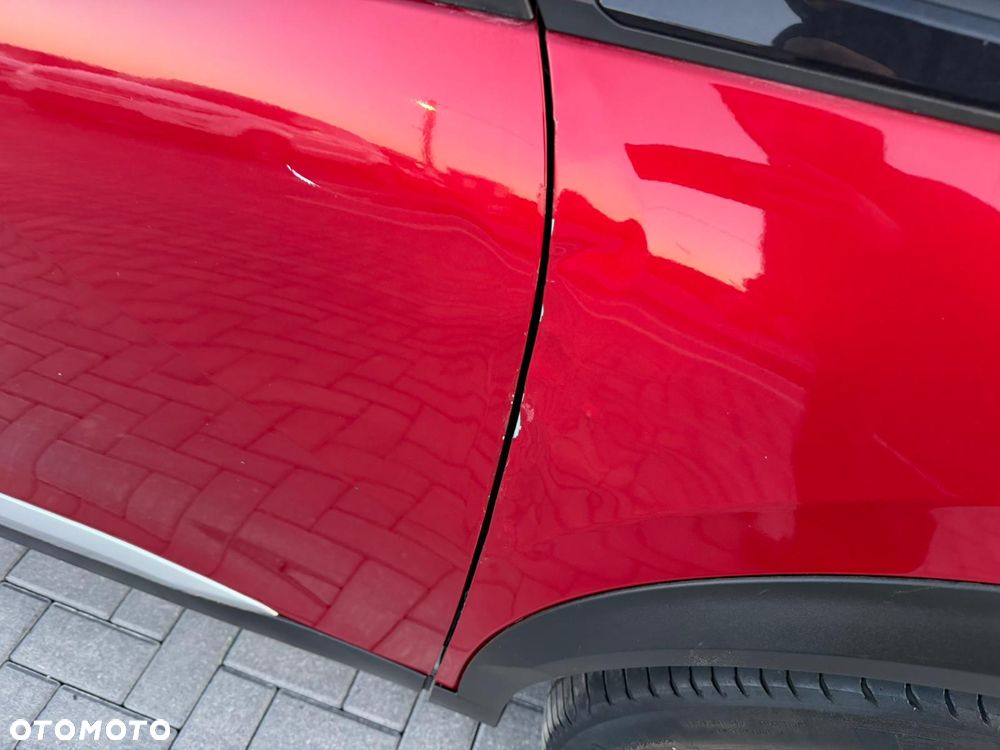 Peugeot 2008 BlueHDi 130 EAT8 Allure Pack - 29