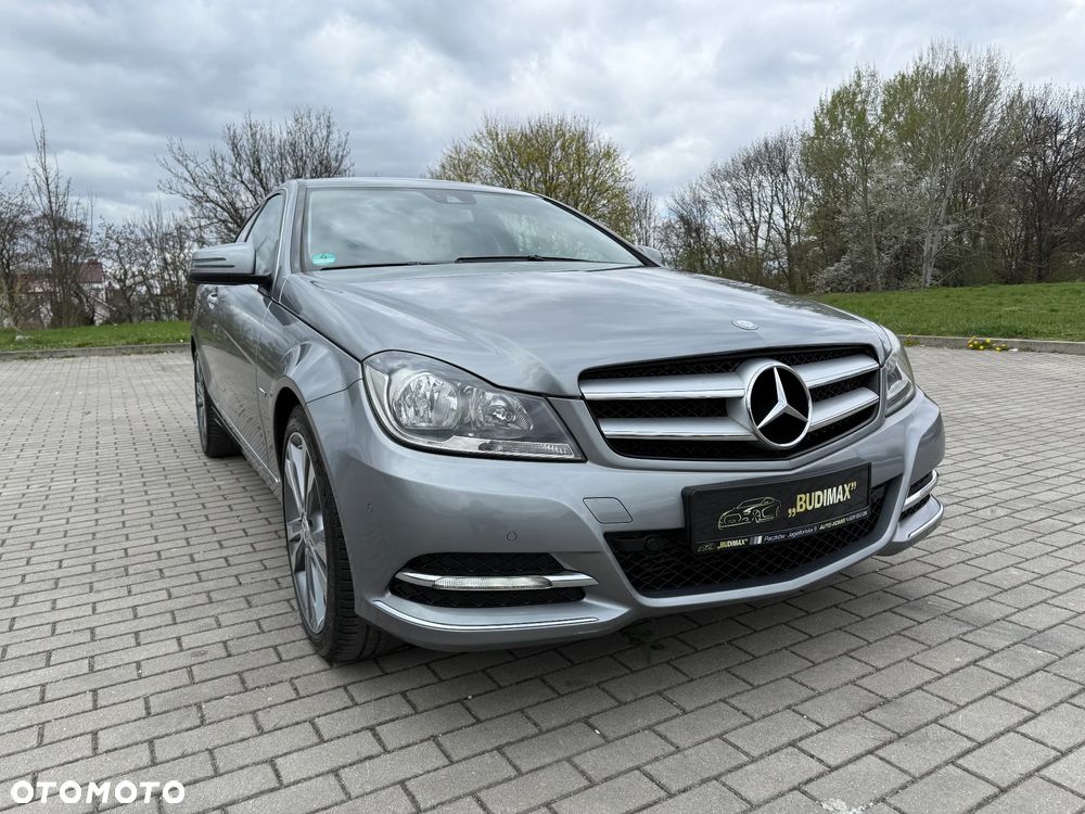 Mercedes-Benz Klasa C 180 BlueEFFICIENCY - 2