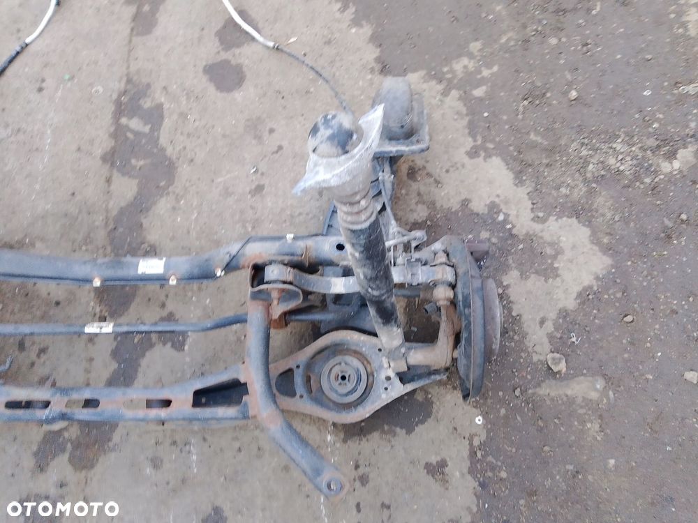 sanki wózek kołyska tył vw passat seat leon ii skoda ostavia audi a3 - 2