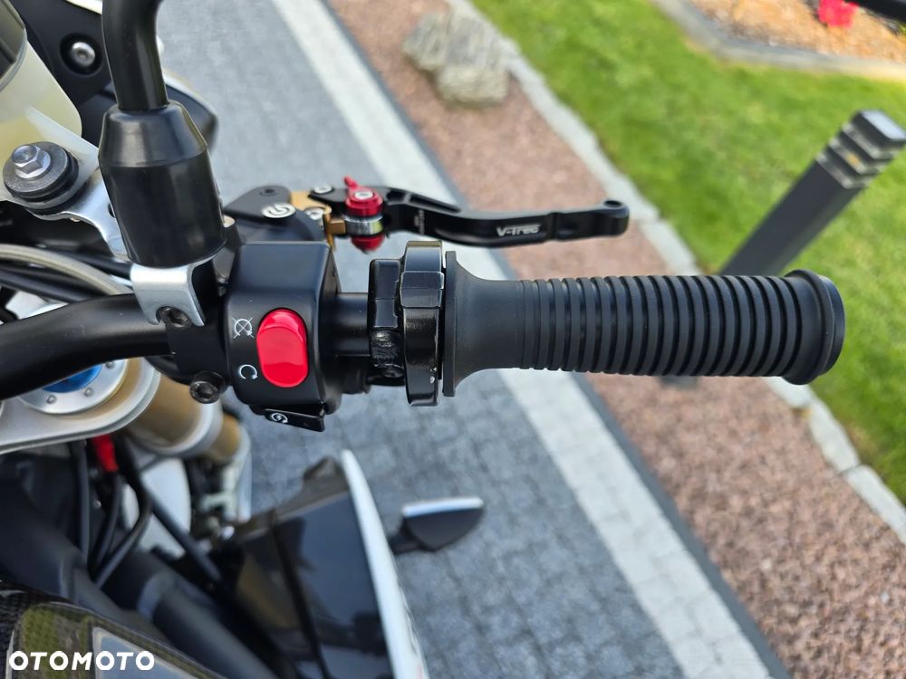 Triumph Speed Triple - 19