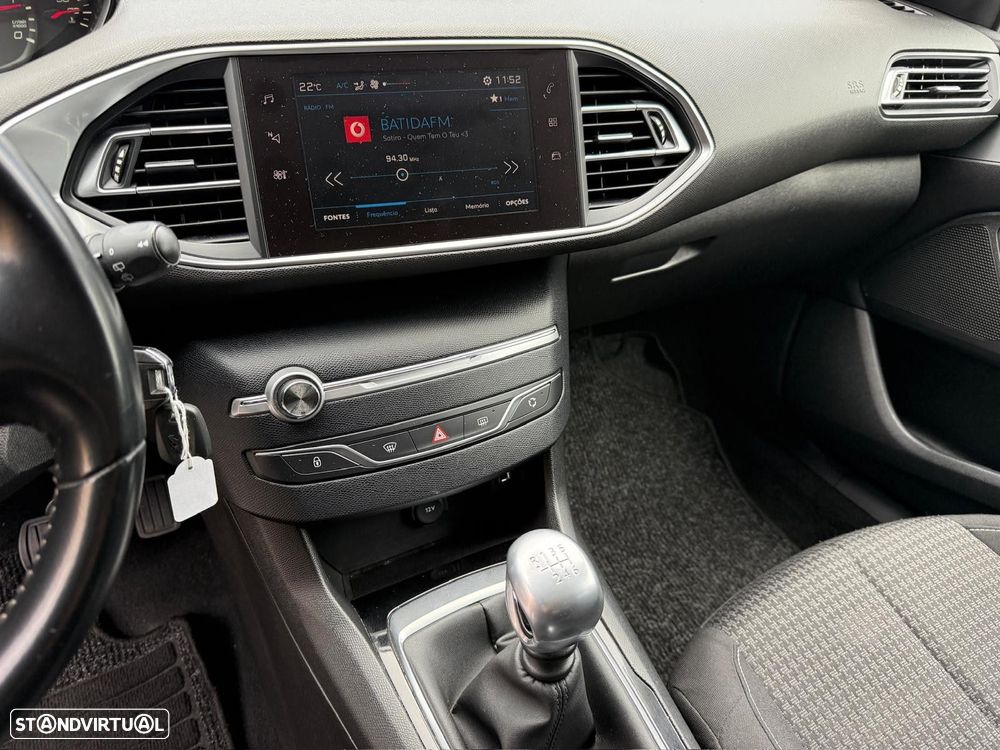 Peugeot 308 1.5 BlueHDi Business Line - 12