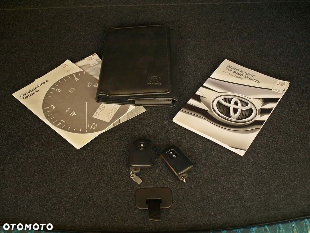 Toyota Auris - 33