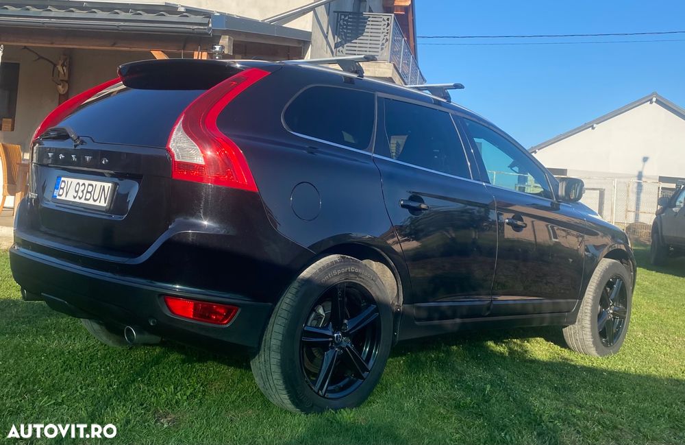 Volvo XC 60 D5 AWD Summum - 3