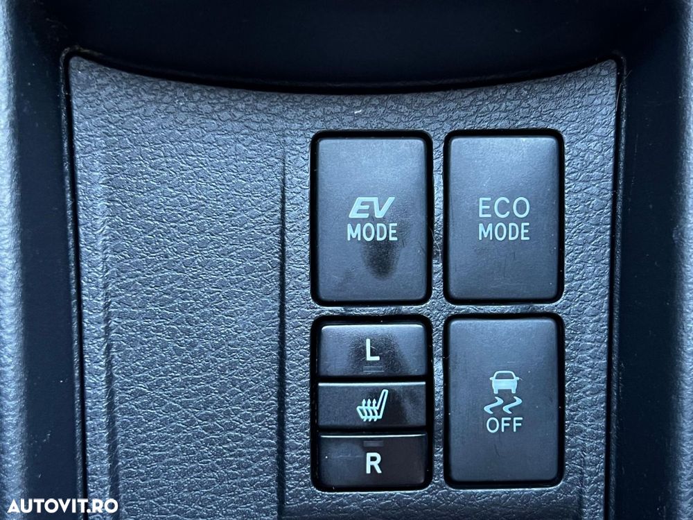 Toyota Yaris - 26