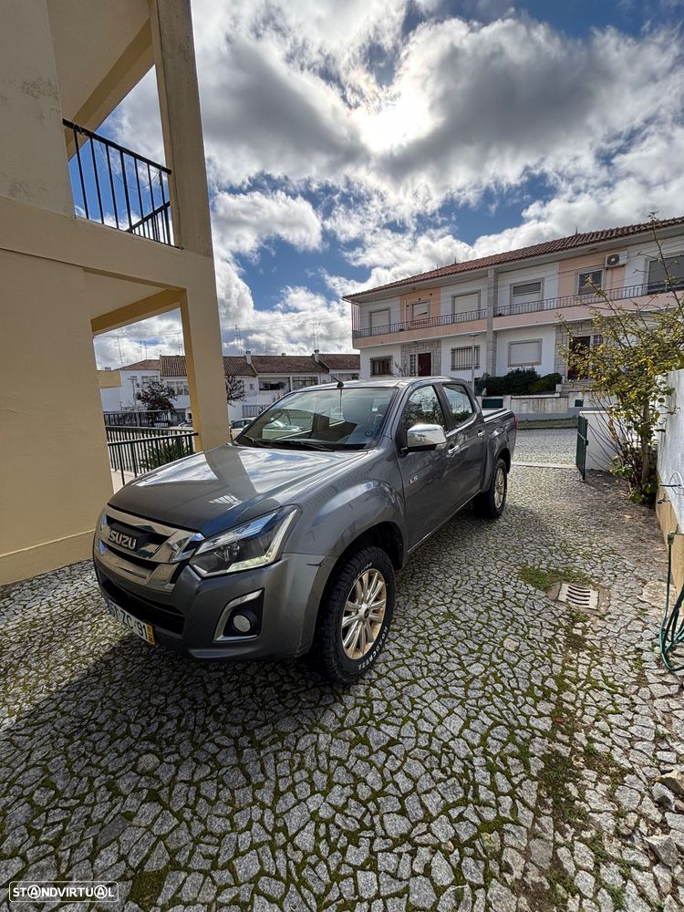 Isuzu D-Max 1.9 Ddi CD 4WD LS - 6