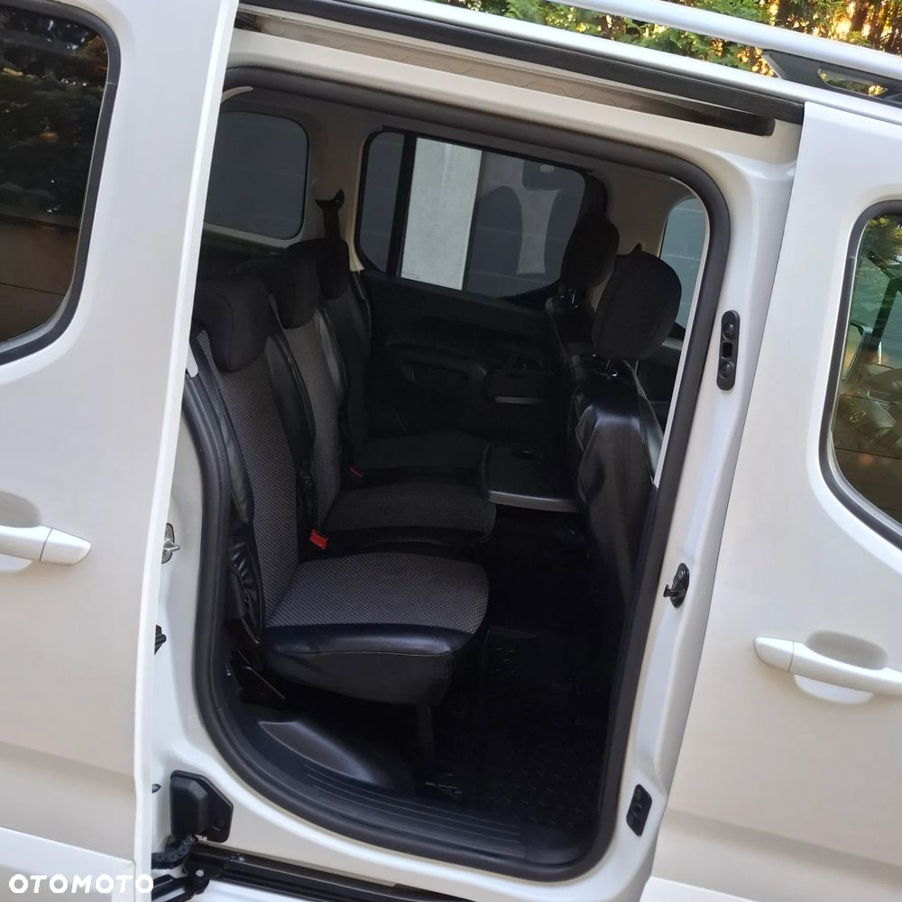 Opel Combo 1.5 CDTI Elegance Plus S&S - 15