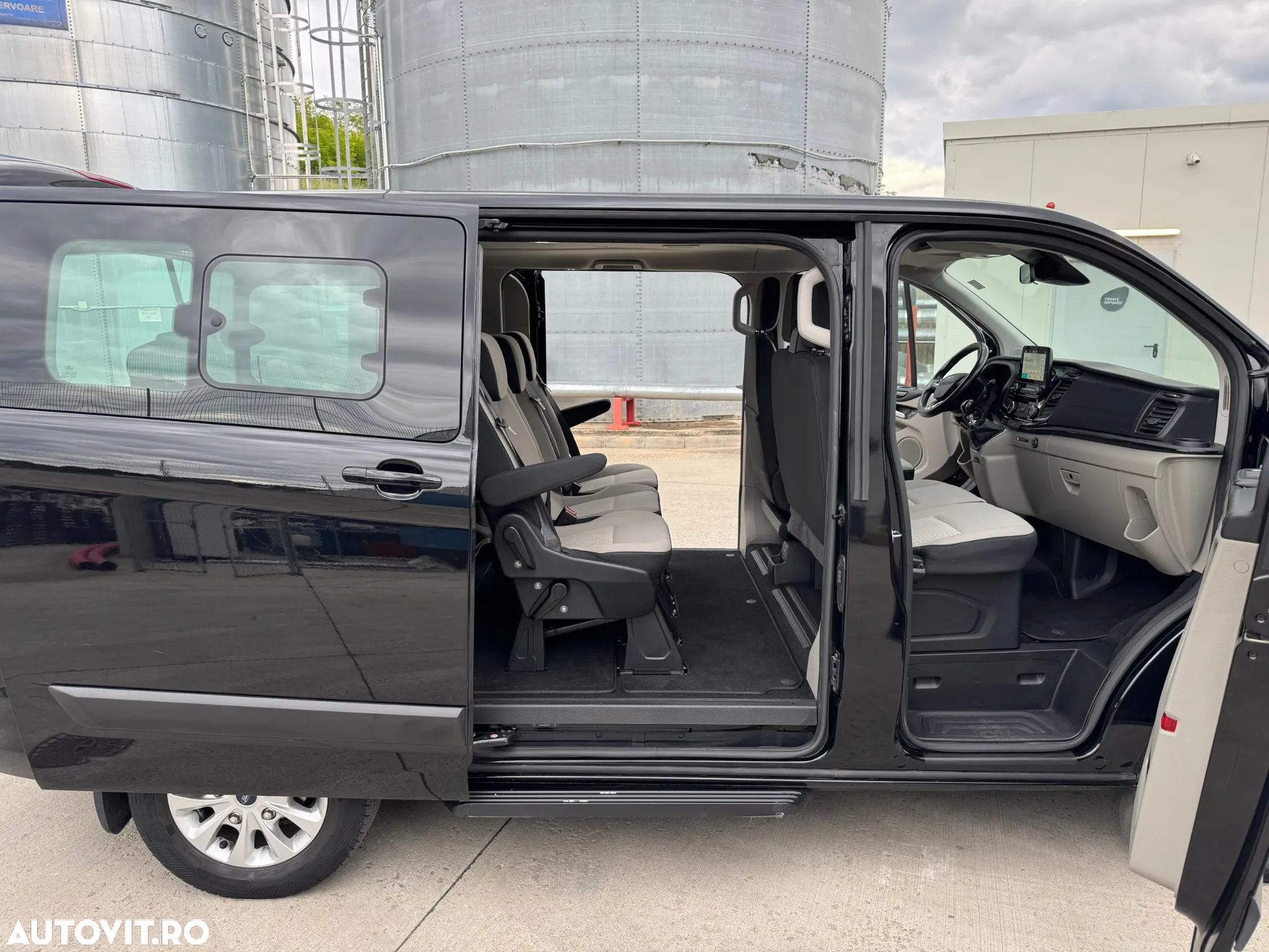 Ford Tourneo Custom 320 L1H1 VA Titanium - 6