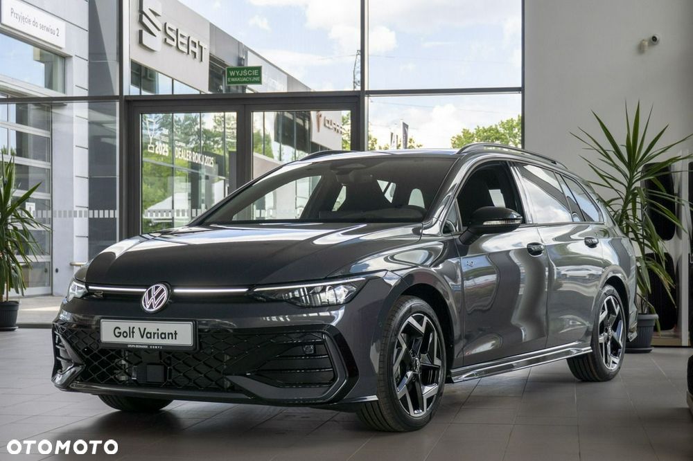 Volkswagen Golf - 6