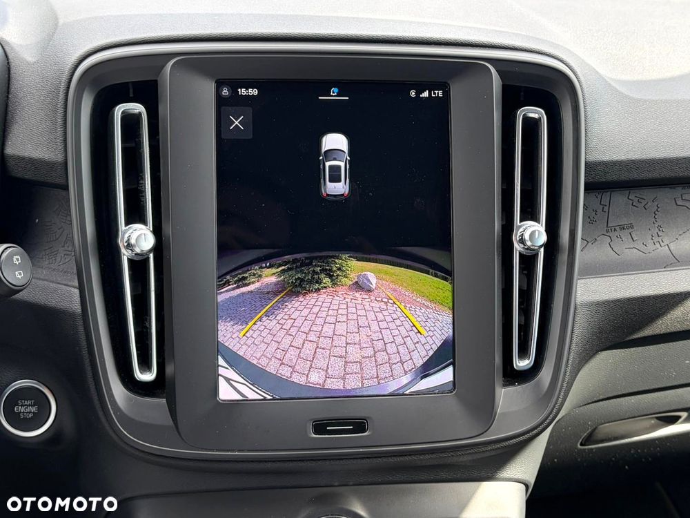 Volvo XC 40 B3 Ultra Dark - 15
