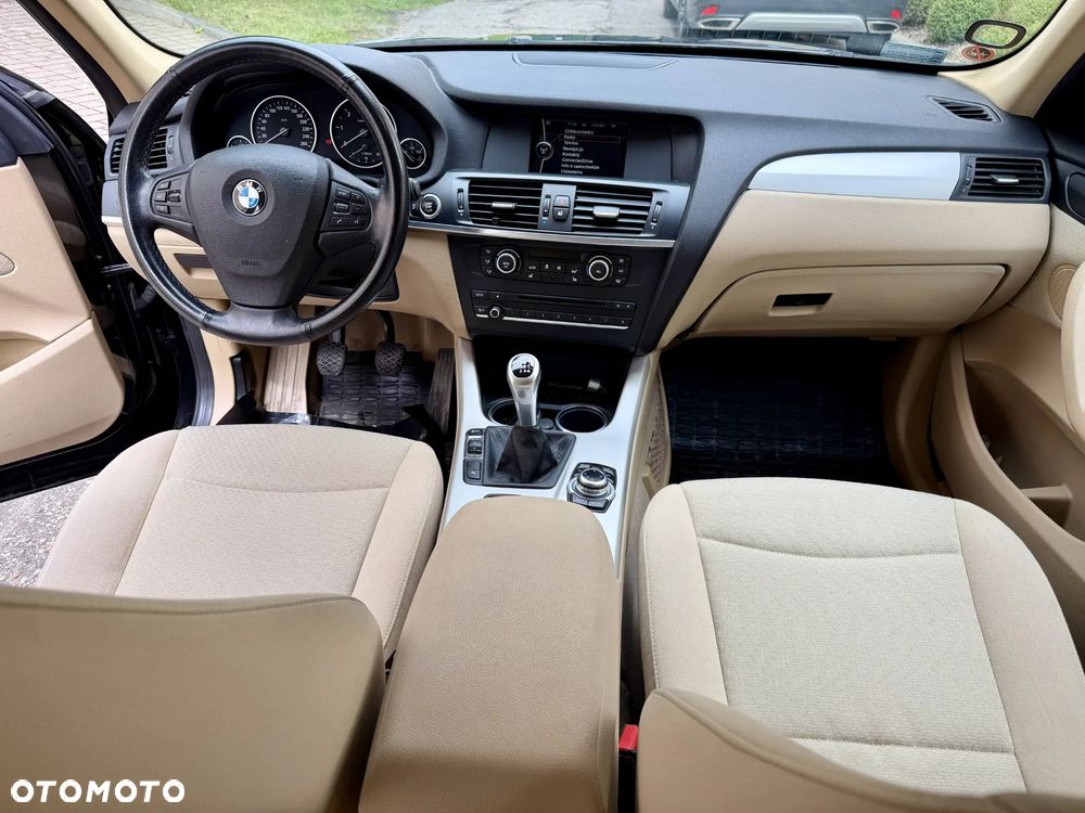 BMW X3 18d sDrive - 10