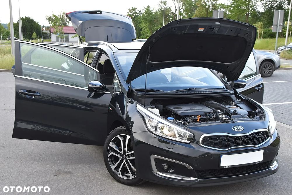 Kia Ceed - 6