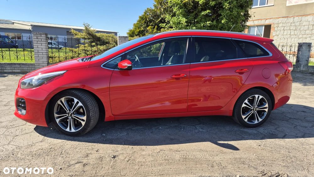 Kia Ceed 1.6 CRDi 136 ISG GT Line - 27