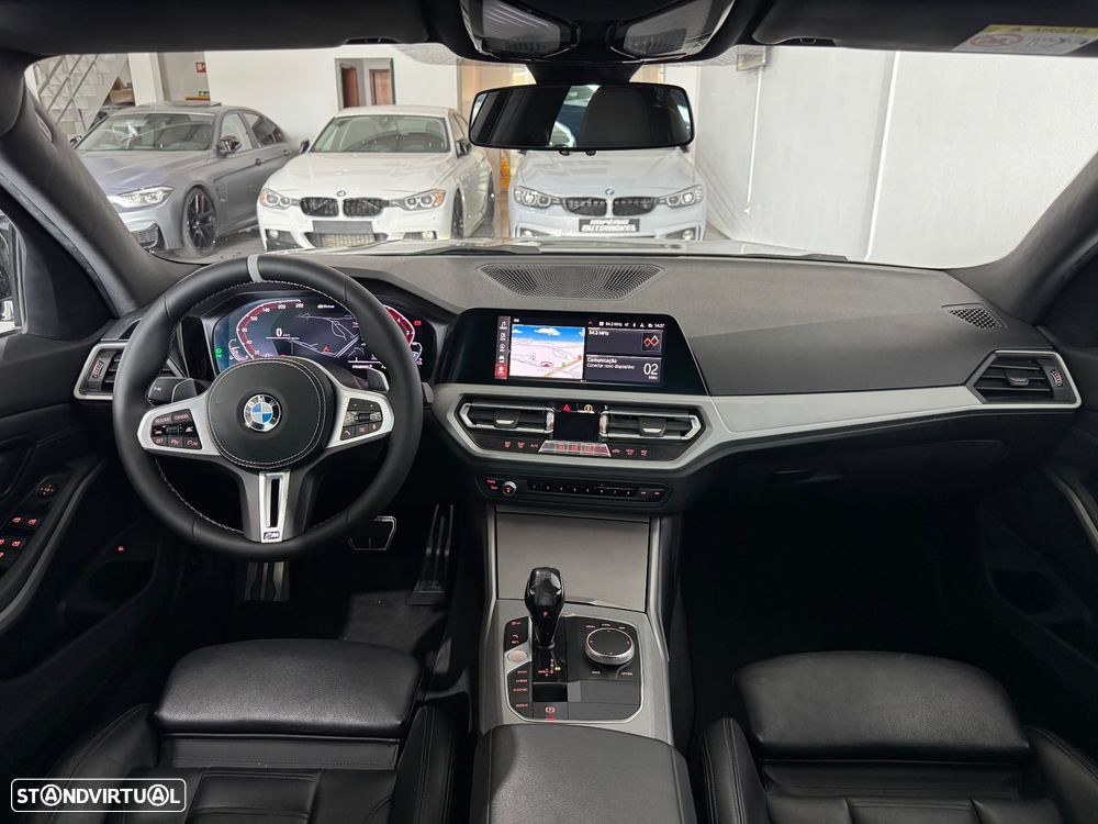 BMW 330 e Pack M Auto - 36
