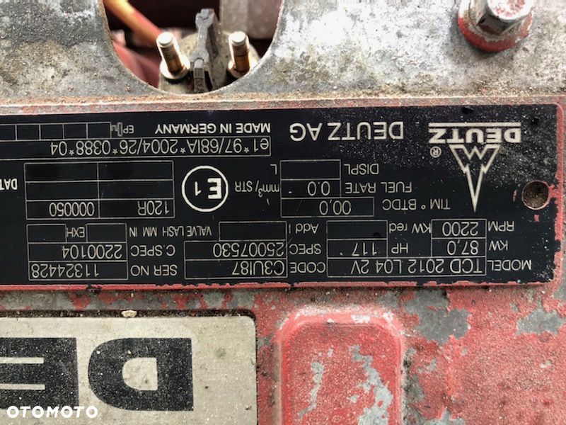 Deutz TCD 2012 L04 2V - Korbowód - 1