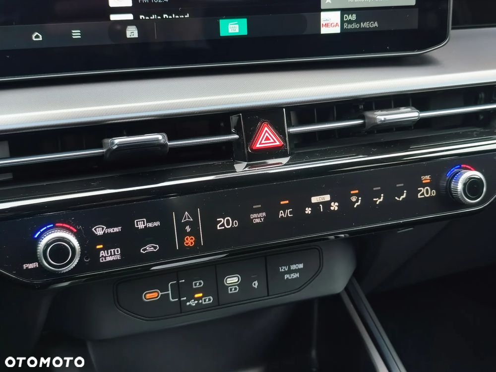 Kia Niro 1.6 GDI Hybrid Business Line - 16