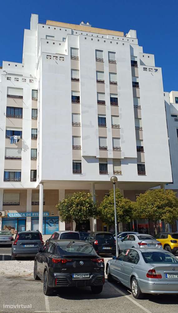 Apartamento T3 com 2 casas de banho em Rio de Mouro - Fitares - Grande imagem: 3/15