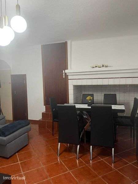Moradia T2 (possibilidade de t4) - Grande imagem: 3/11