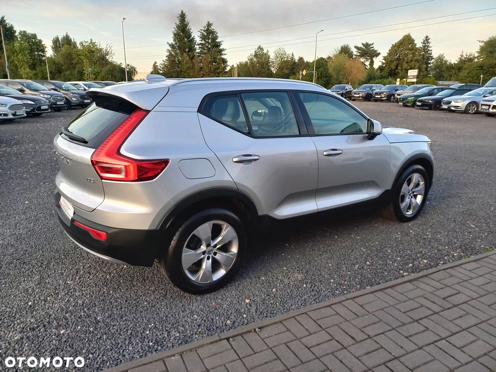 Volvo XC 40 D3 Momentum - 8