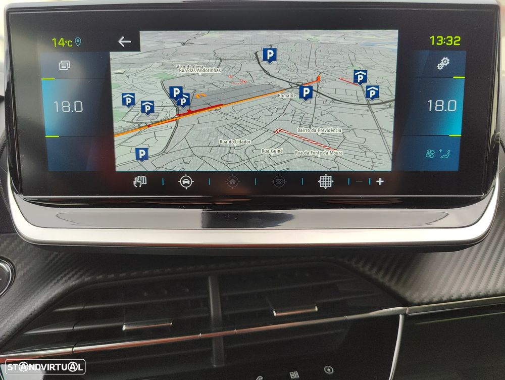 Peugeot e-2008 50 kWh GT - 11