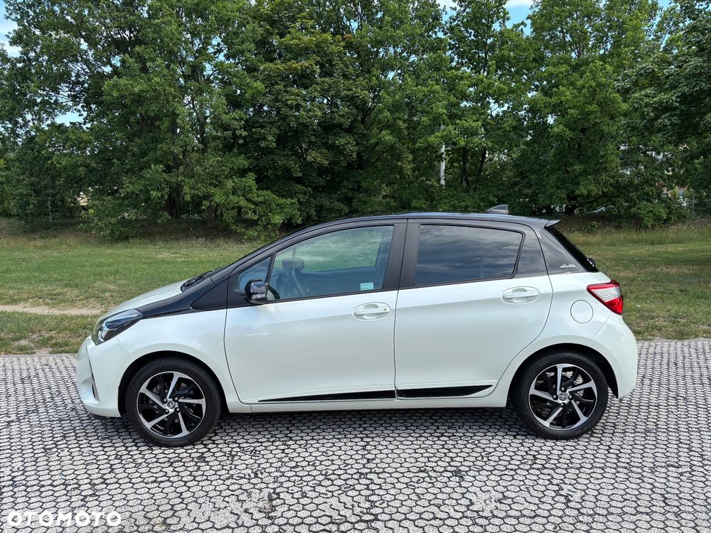 Toyota Yaris 1.5 Selection - 2