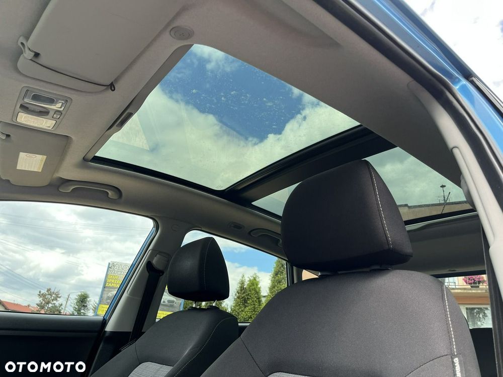 Kia Venga - 13