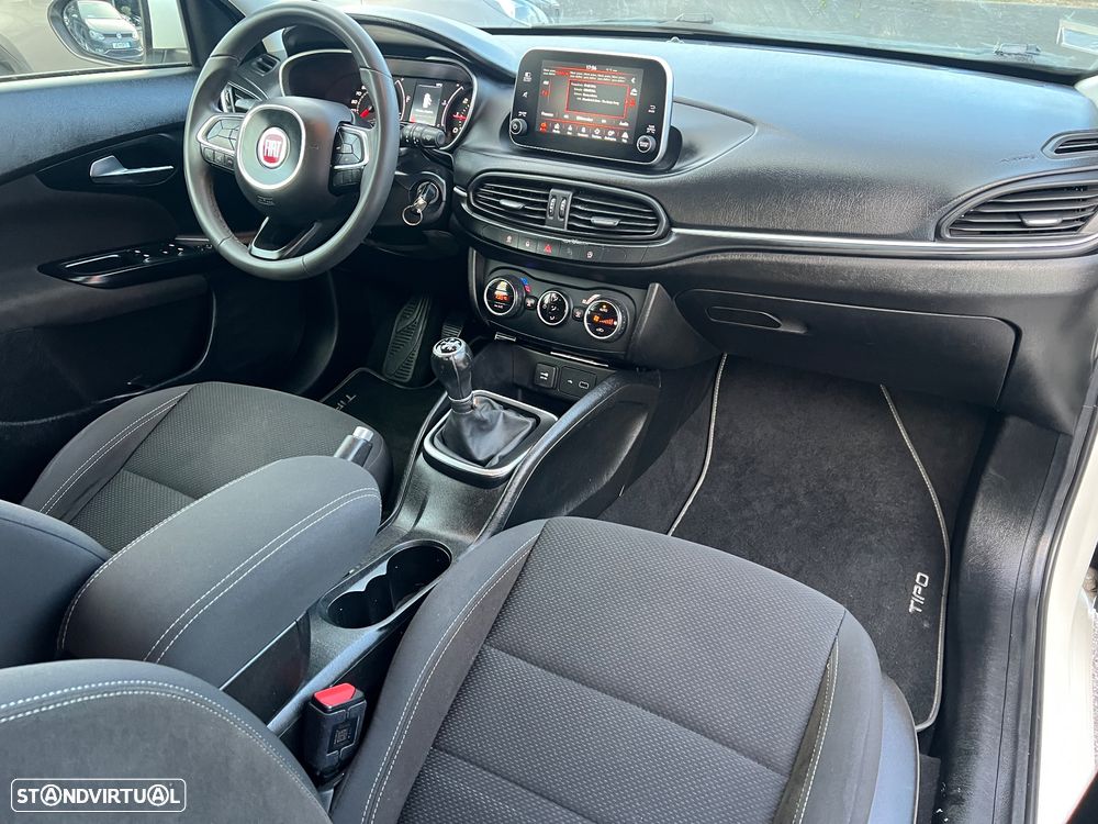 Fiat Tipo 1.3 M-Jet Lounge Tech - 28