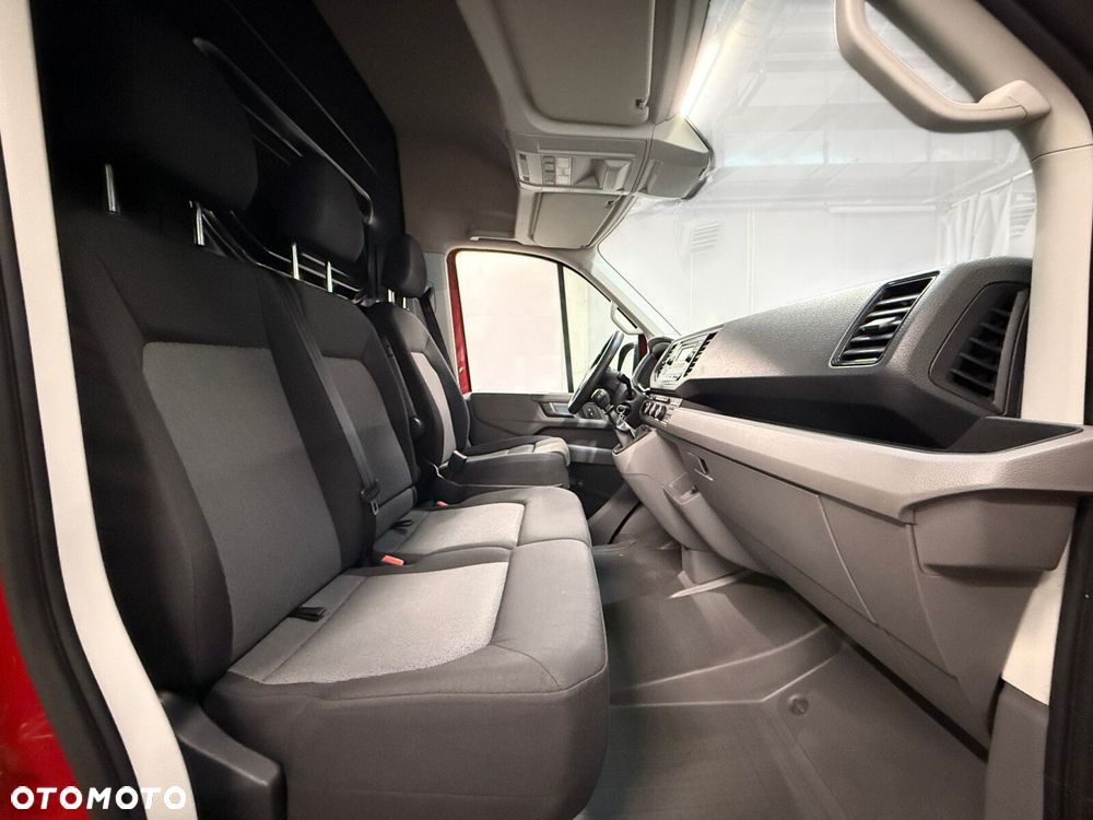 Volkswagen Crafter FURGON 4.490 35 2.0 TDI 103 kW 6-G - 18