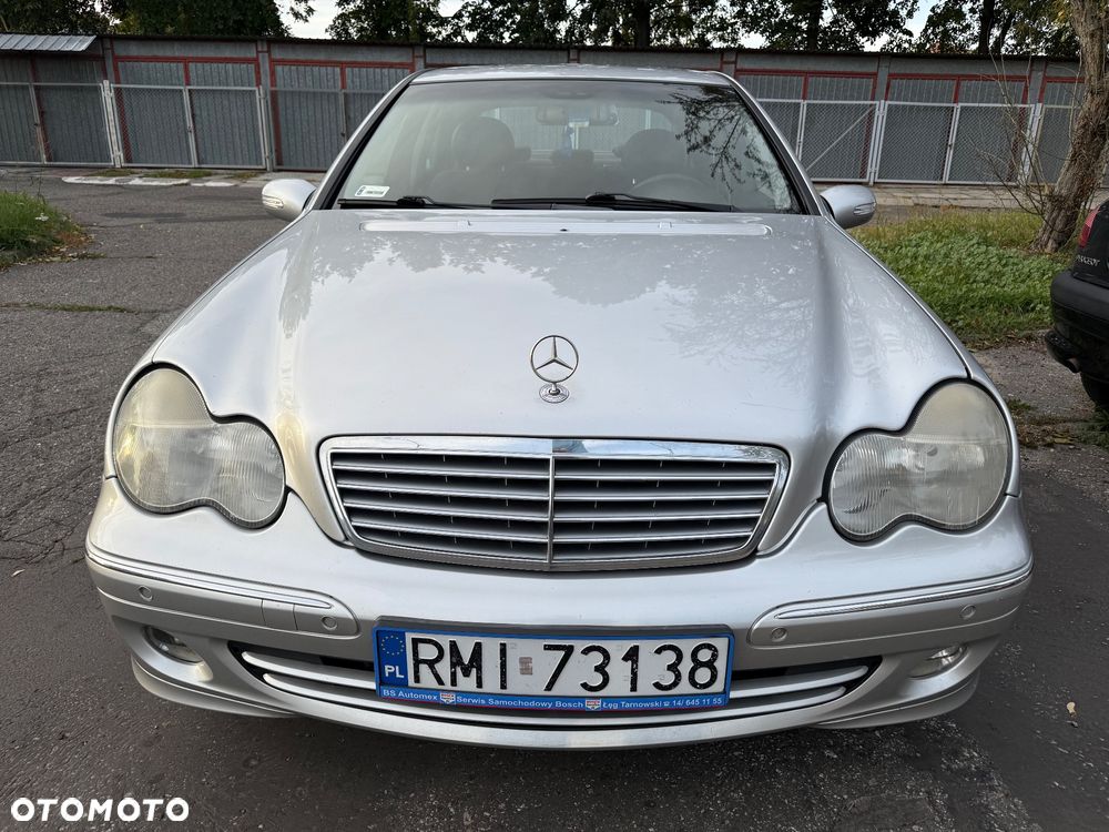 Mercedes-Benz Klasa C 180 Elegance - 2