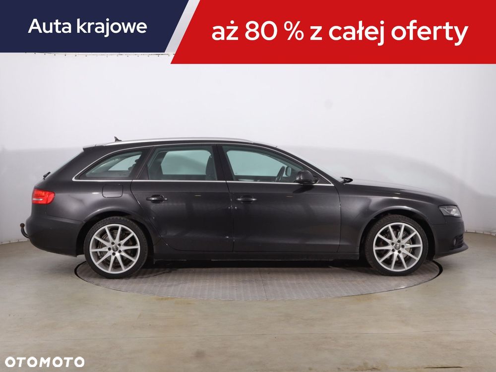 Audi A4 Avant - 8