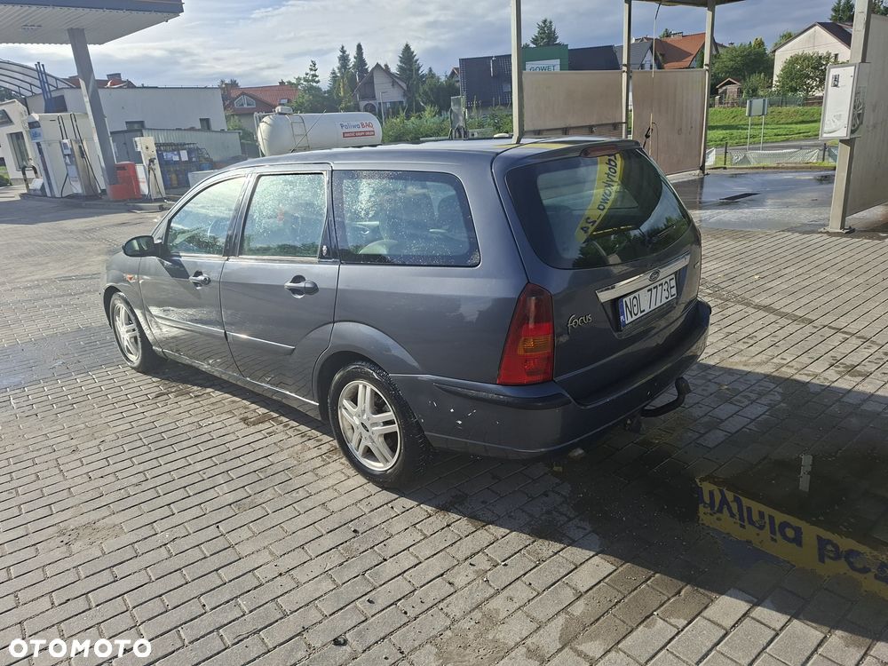 Ford Focus - 4