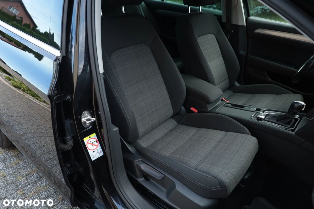 Volkswagen Passat 2.0 TDI EVO Elegance DSG - 14