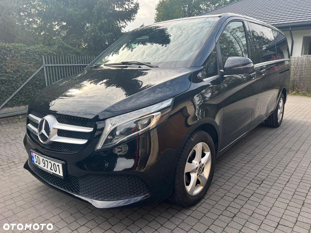 Mercedes-Benz Klasa V 220 d Avantgarde 9G-Tronic (d³ugi) - 4