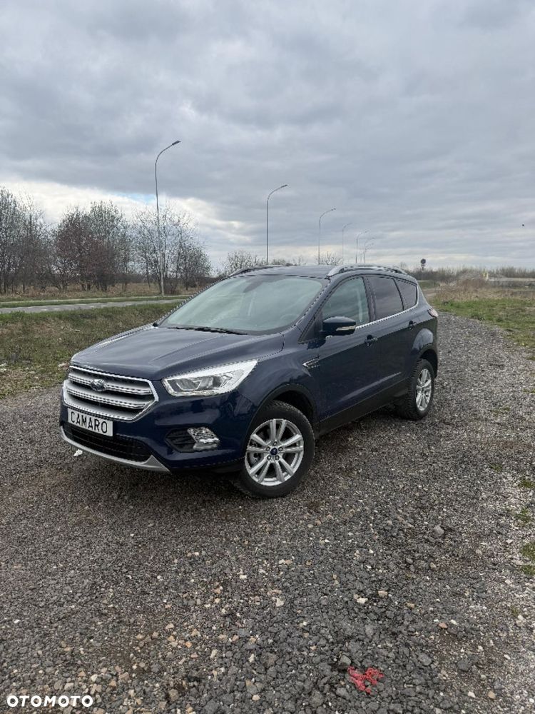 Ford Kuga - 1