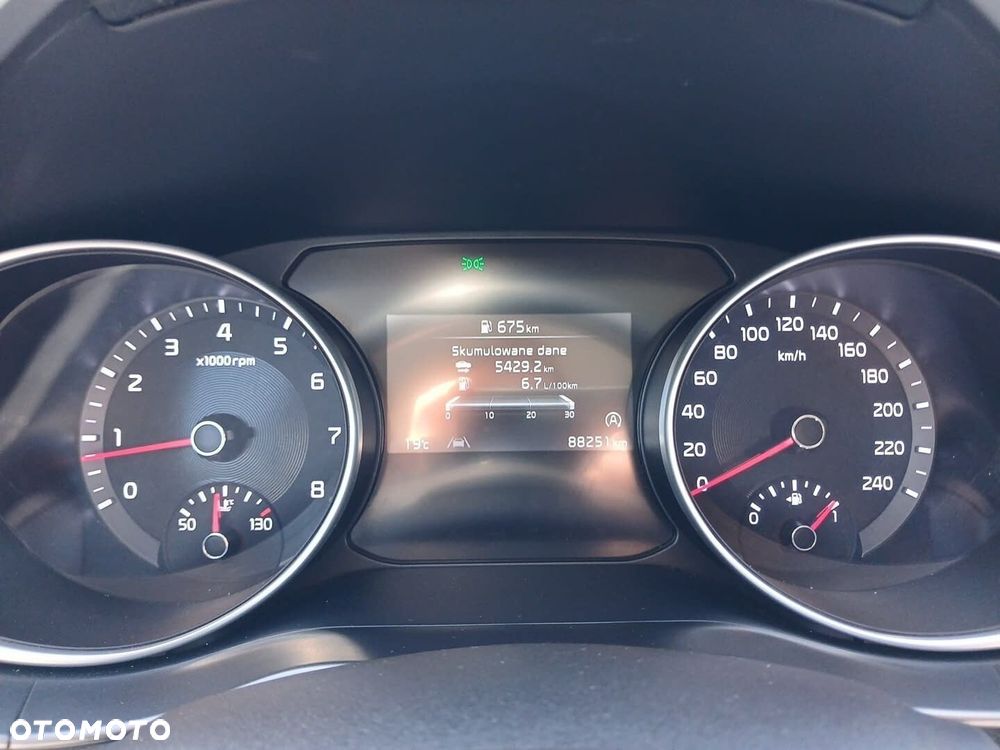 Kia Ceed 1.5 T-GDI M - 13