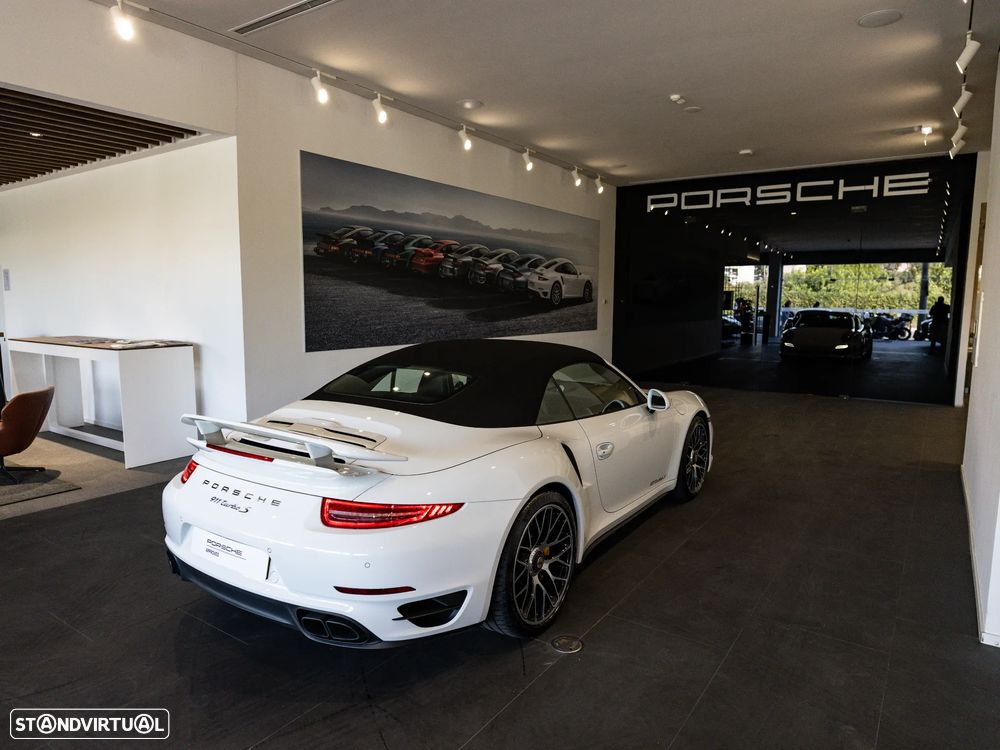 Porsche 911 (991) Turbo S Cabriolet - 16