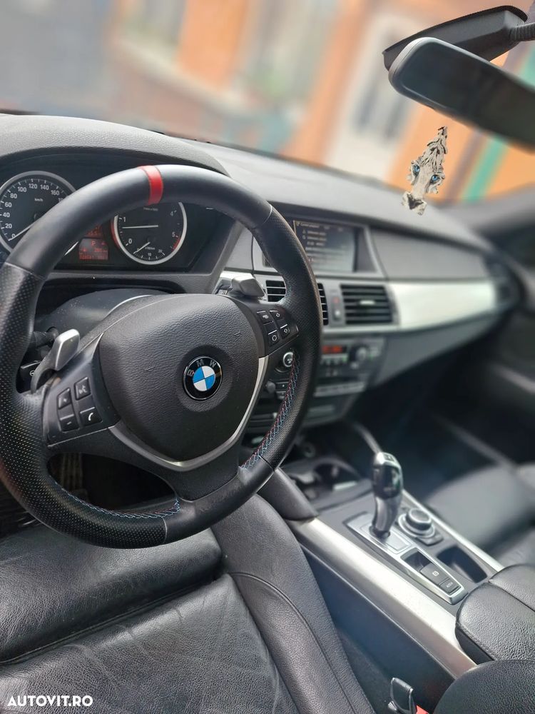 BMW X6 - 11