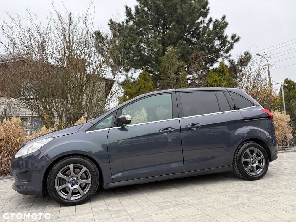 Ford Grand C-MAX 2.0 TDCi Titanium - 38