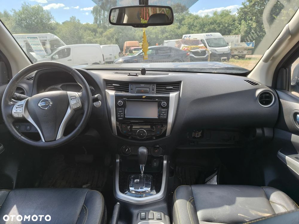 Nissan Navara DC 4x4 Autm N-Guard - 6