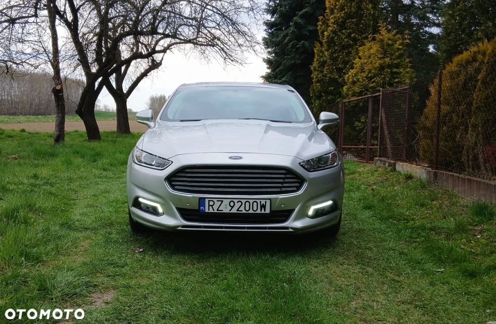 Ford Fusion - 4