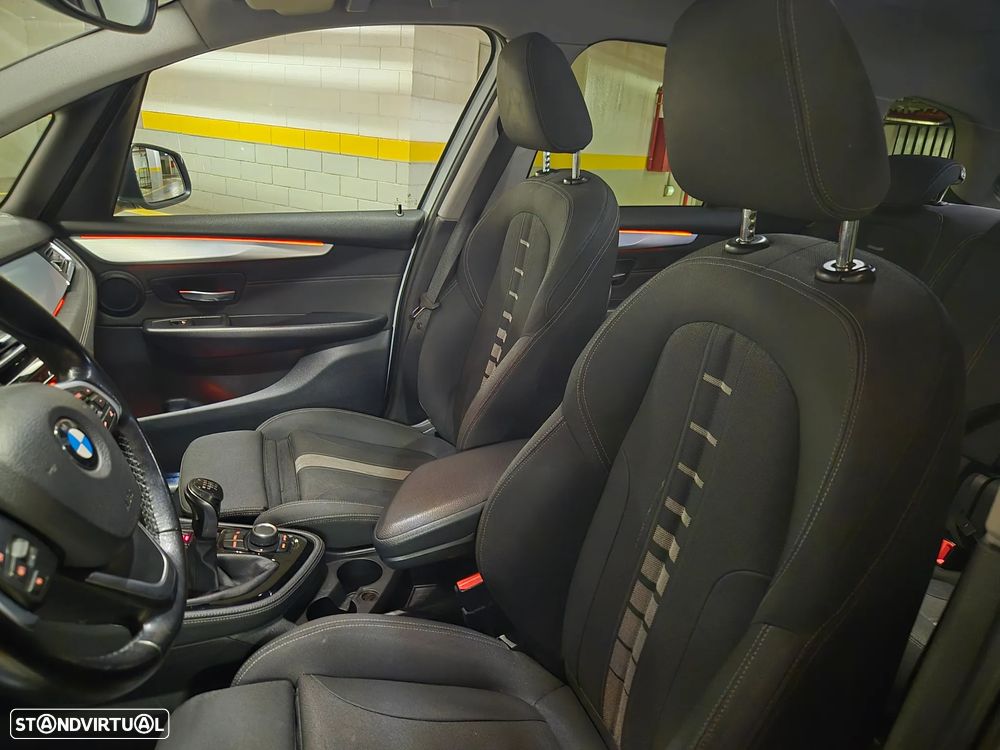 BMW 216 Gran Tourer d Line Sport - 25