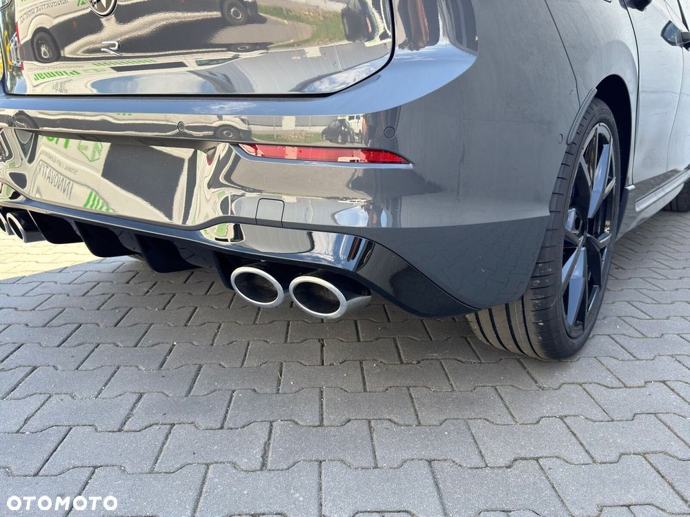 Volkswagen Golf 2.0 TSI 4Motion R DSG - 5