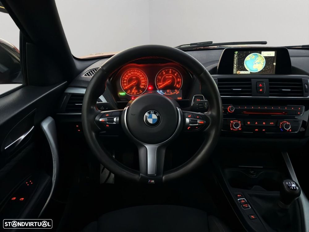 BMW 118 d Pack M - 6