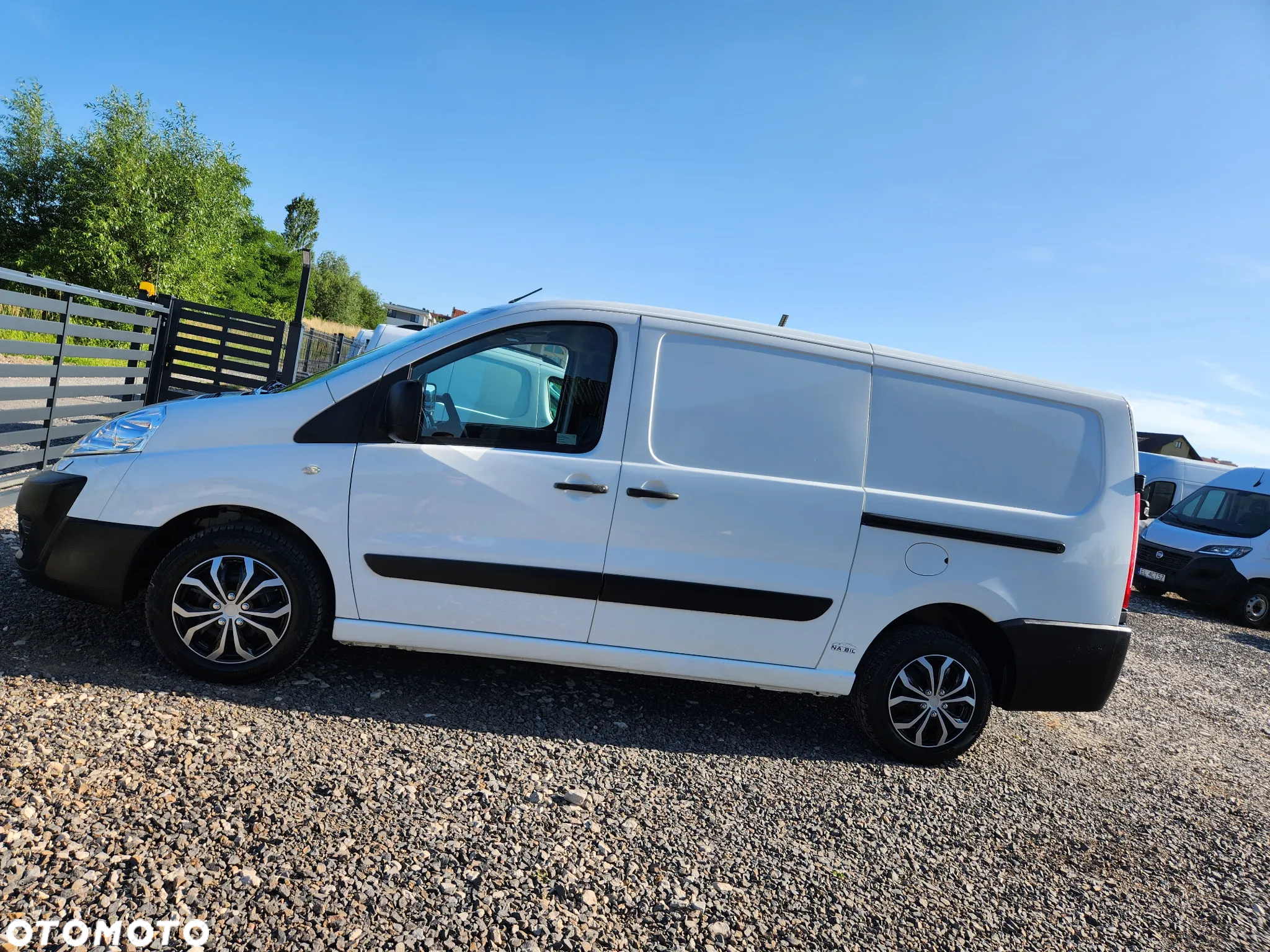 Peugeot Expert - 13
